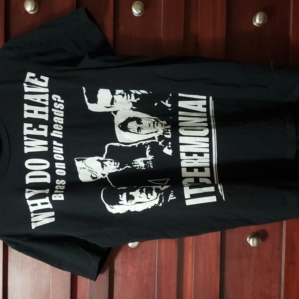 Anvil " Why Do We Have Bras on our heads? shirt size large